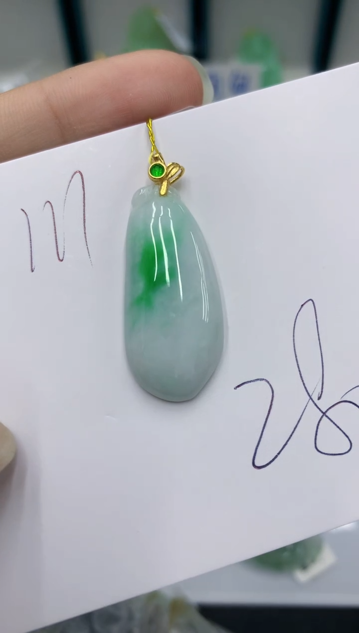 颈饰未镶嵌翡翠11111111111111