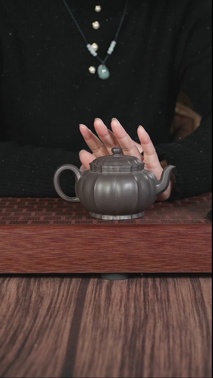 【闪购商品】紫砂茶壶筋纹  天青  宫灯