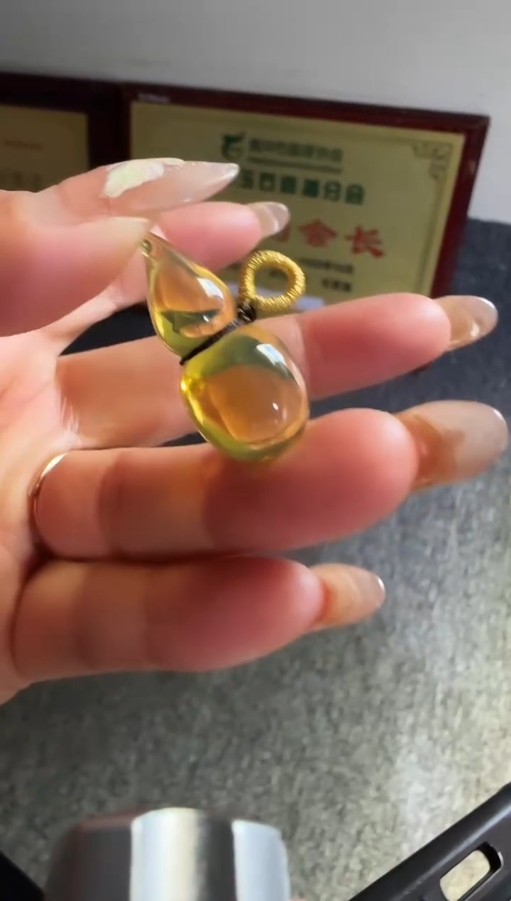 琥珀吊坠(赠链)未镶嵌#65缅甸琥珀吊坠