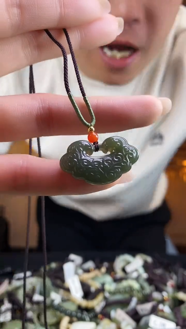 【闪购商品】和田玉颈饰未镶嵌多样性发货，拍一发一