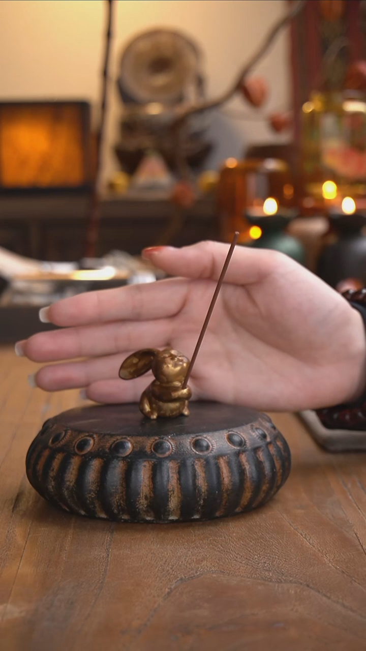 纯铜咖斑兔子香插