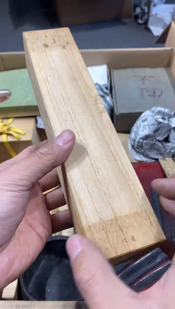 奔**霸中古回流 谨慎参拍