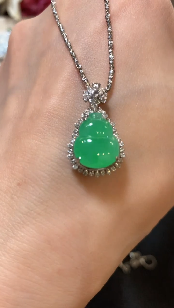 吊坠(不含链)18K金镶嵌翡翠z68  