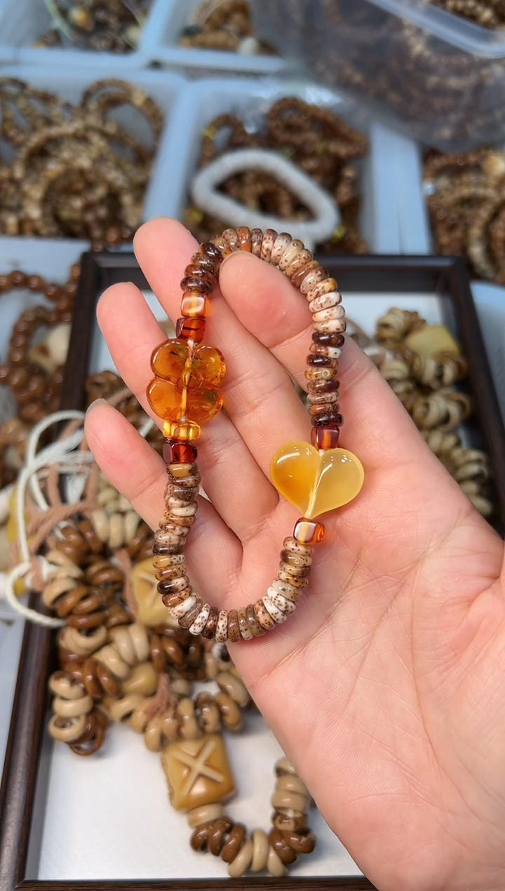 手串星月菩提风*卡8mm泥鳅背 火烧云 设计款 单圈