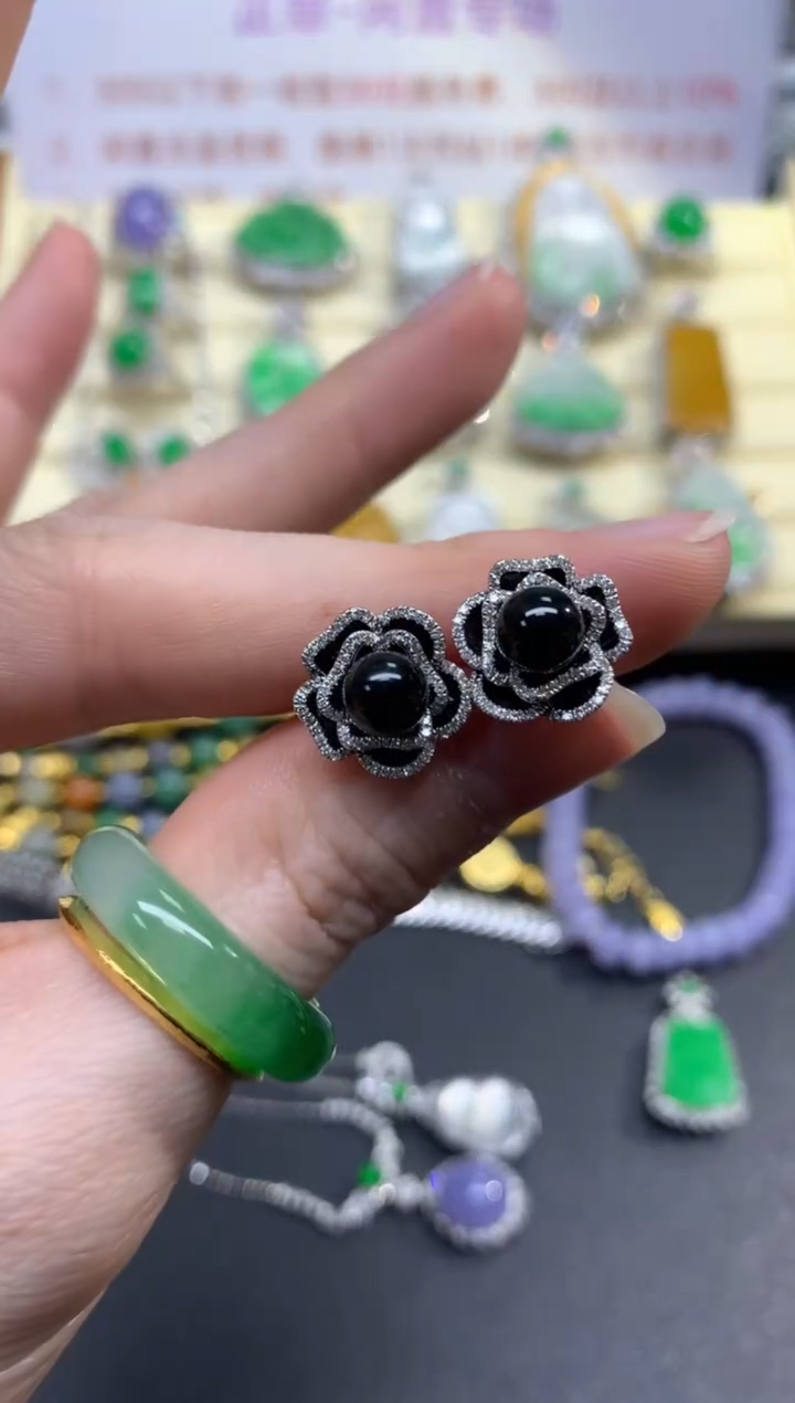 翡翠18K金镶嵌耳饰耳饰|4400+440