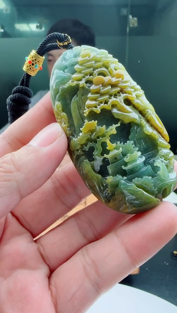 【闪购商品】翡翠颈饰未镶嵌11111111111