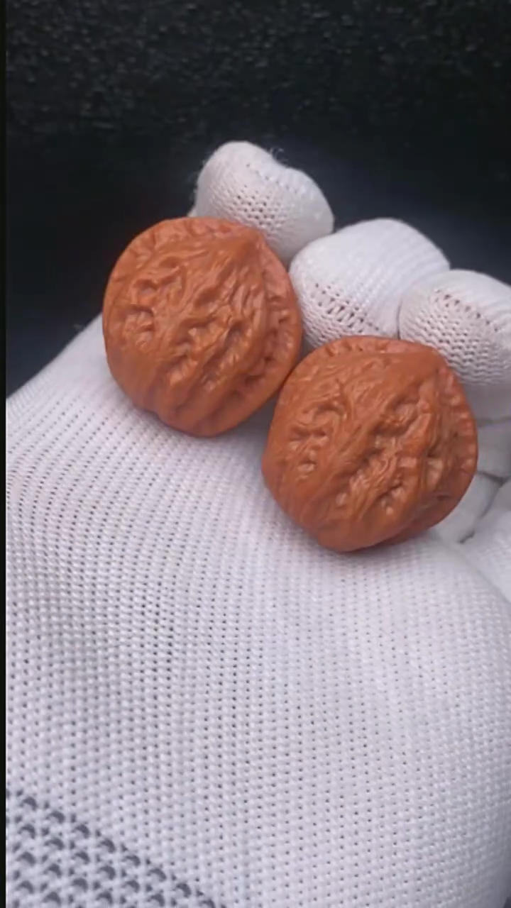 【闪购商品】文玩核桃把件铁石官帽
