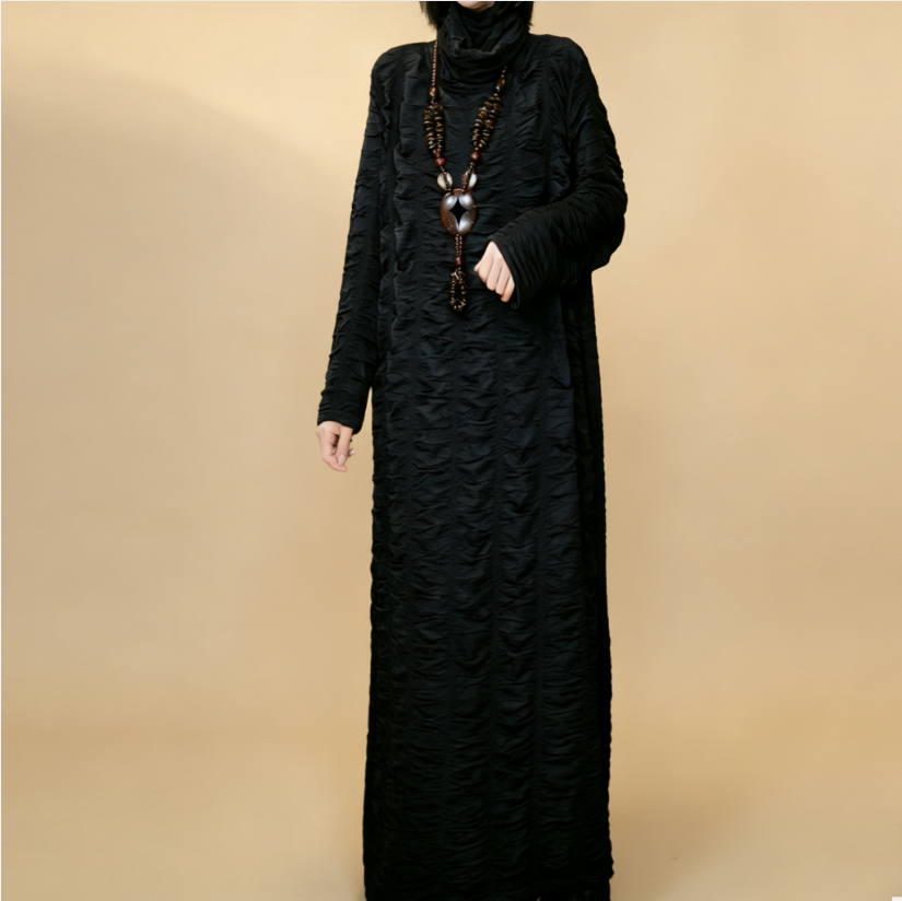 170-黑色堆堆领泡泡棉连衣裙