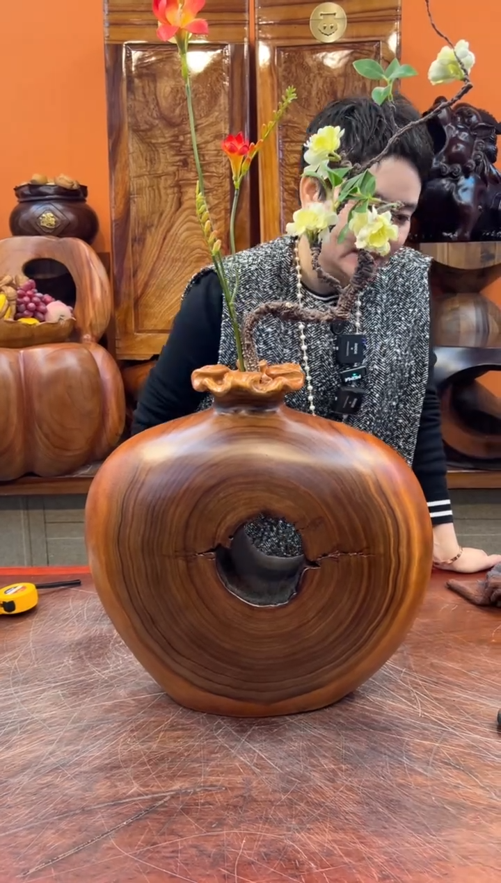 【闪购商品】香樟木实木创意花插