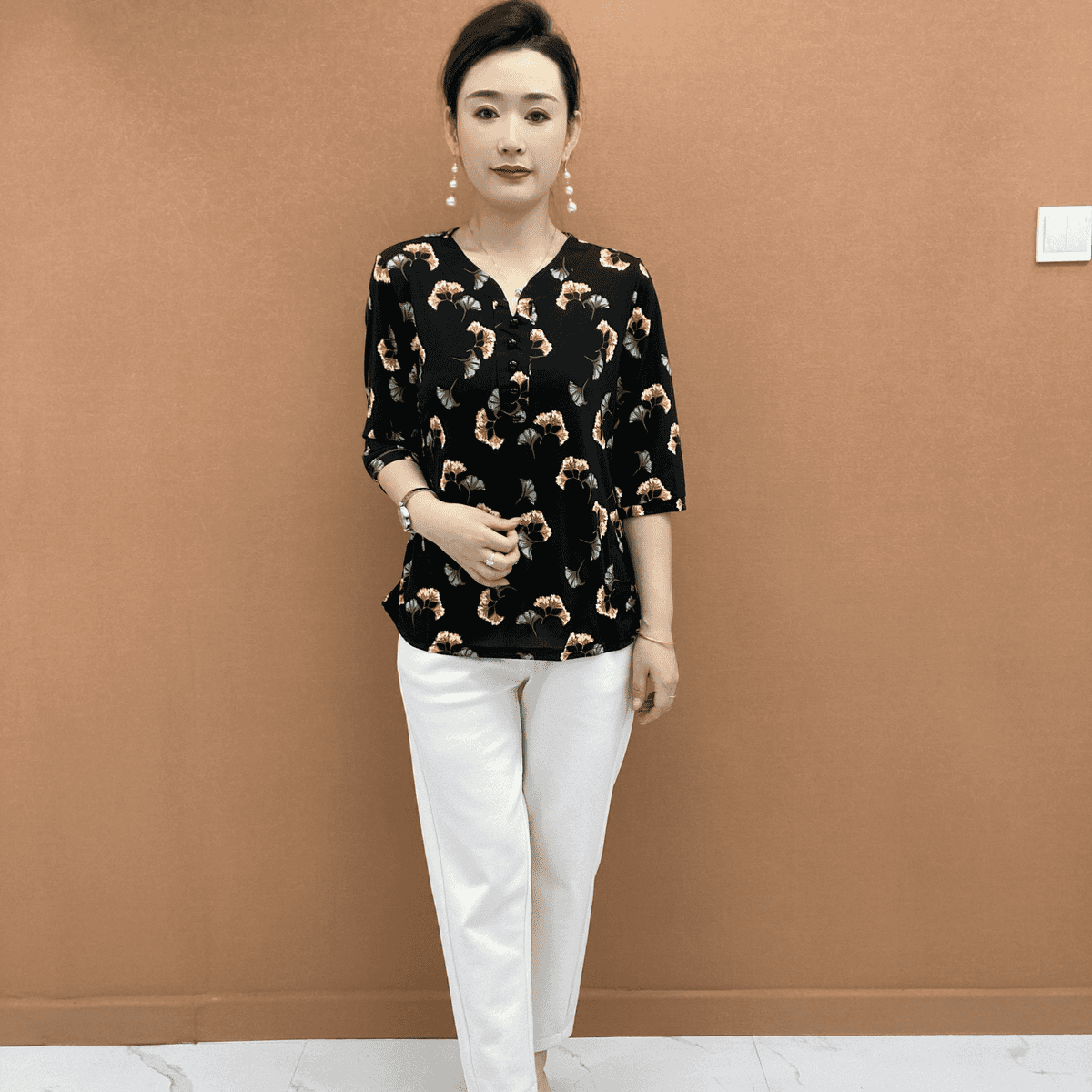 2025夏季新款复古风七分袖小衫妈妈优雅气质减龄T恤百搭显瘦上衣