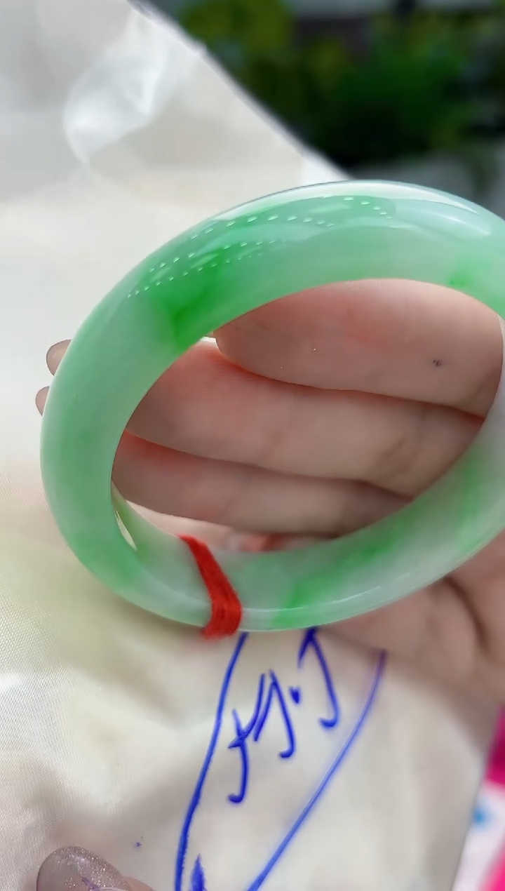 【闪购商品】翡翠手镯未镶嵌翡翠手镯