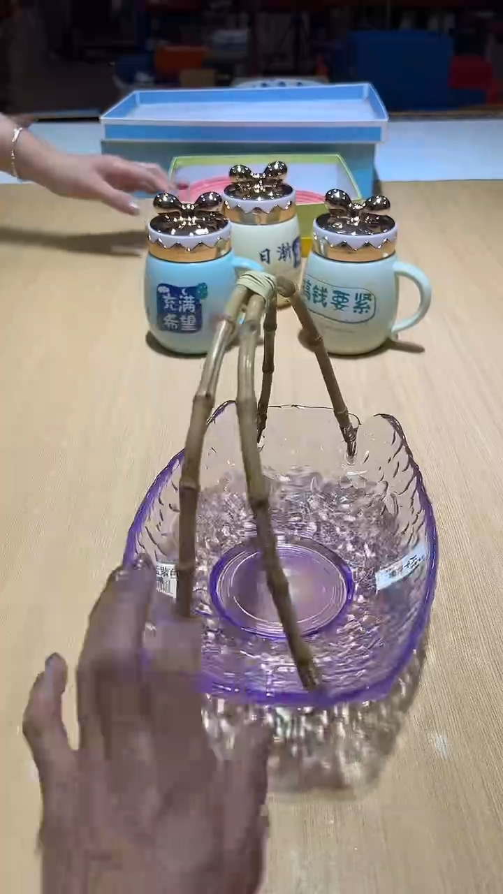 瓷片生活的本意是开心啊@@1