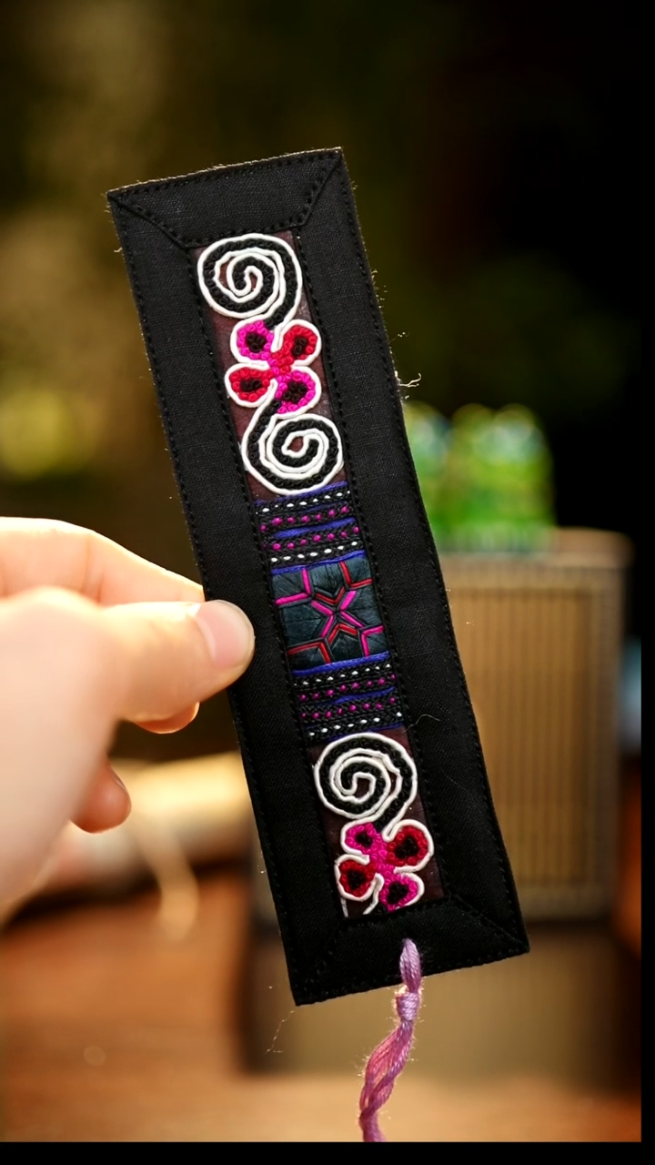 刺绣私人定制苗族手工W181