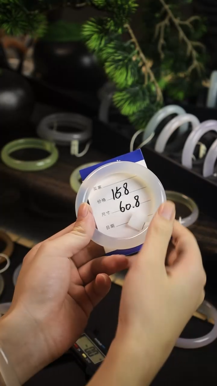 手镯玛瑙/玉髓未镶嵌【白胖圆条】天然玛瑙玉髓手镯