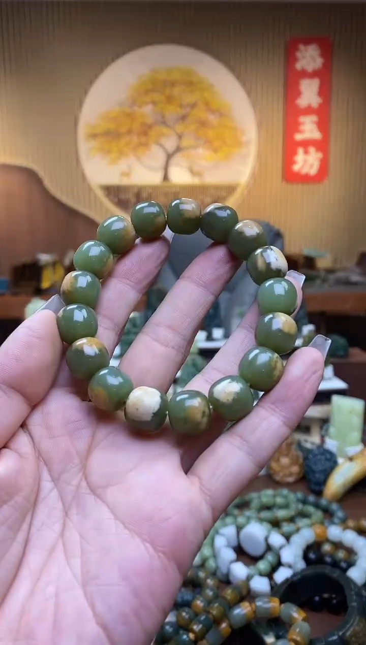 【闪购商品】和田玉手串未镶嵌多样性随机发一