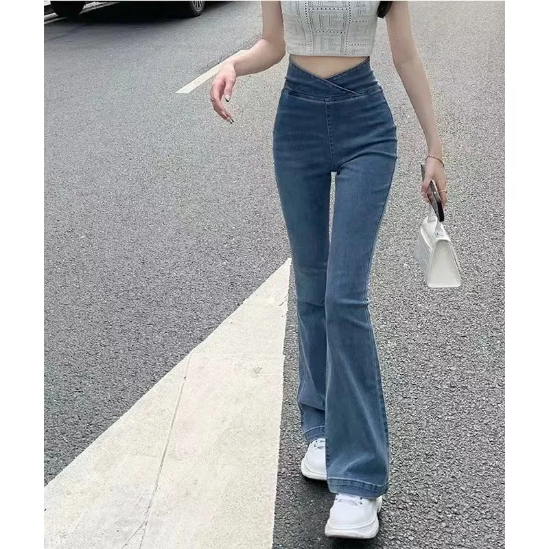 婷10.瑕疵商品,介意勿拍,牛仔裤女