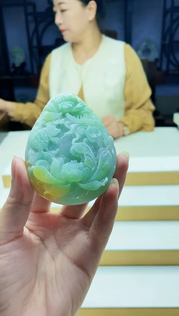 定制翡翠未镶嵌毛货08020066