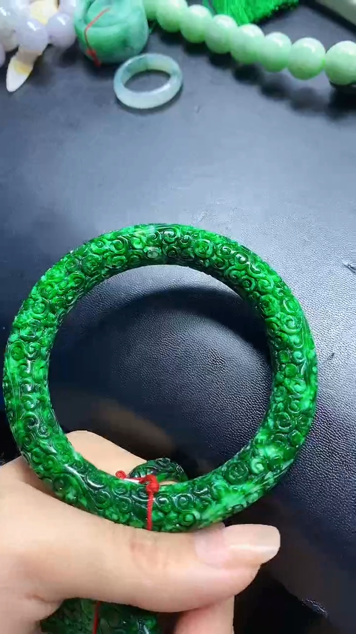 颈饰未镶嵌翡翠天然缅甸a货翡翠完美百分之一百