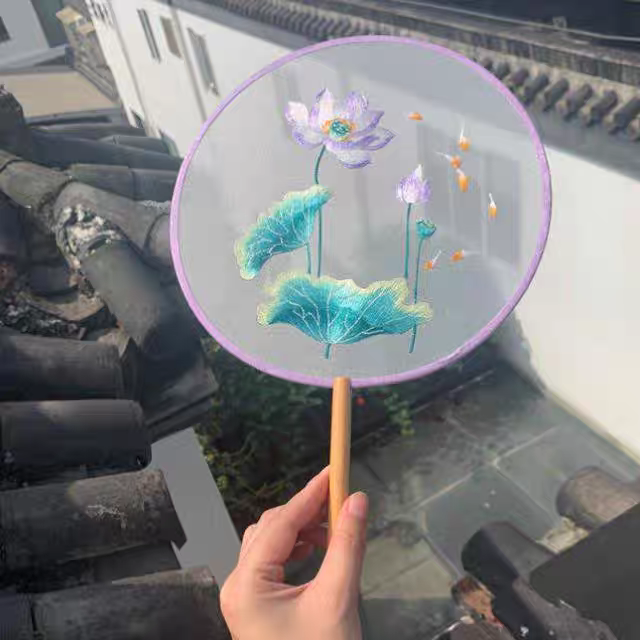 【F22】 苏绣精品双面刺绣古典团扇