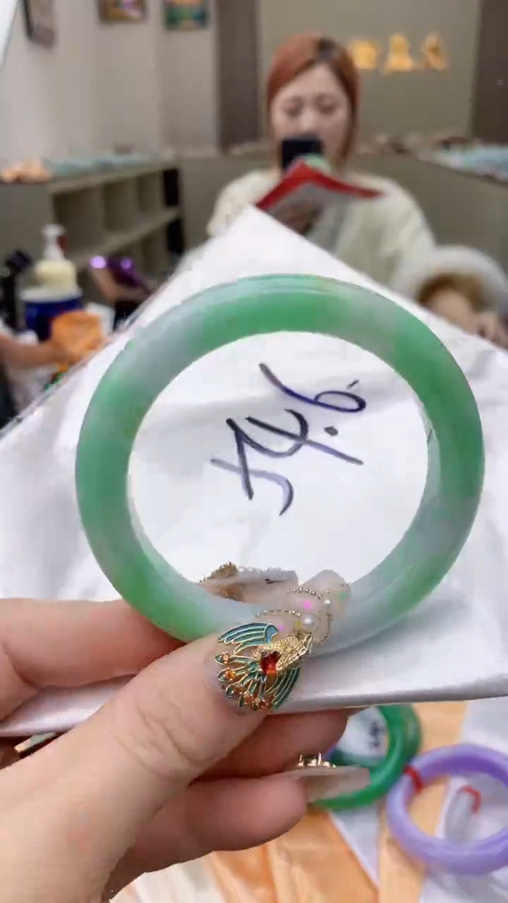 【闪购商品】翡翠手镯未镶嵌0968072867