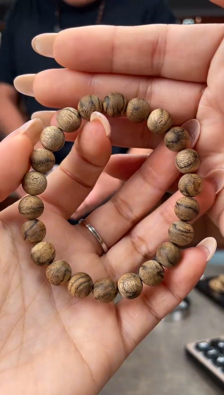 【闪购商品】沉香手串61号海南黑油格多样性发一条