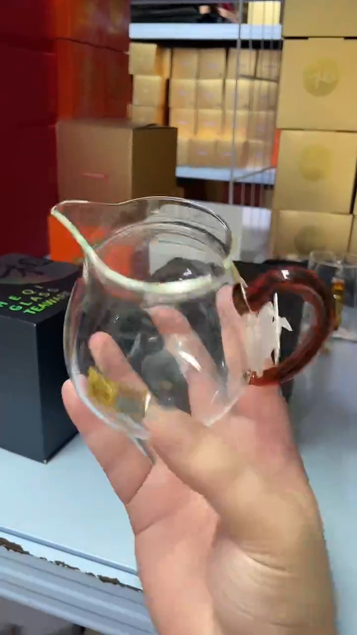 清悦琥珀色公道杯    