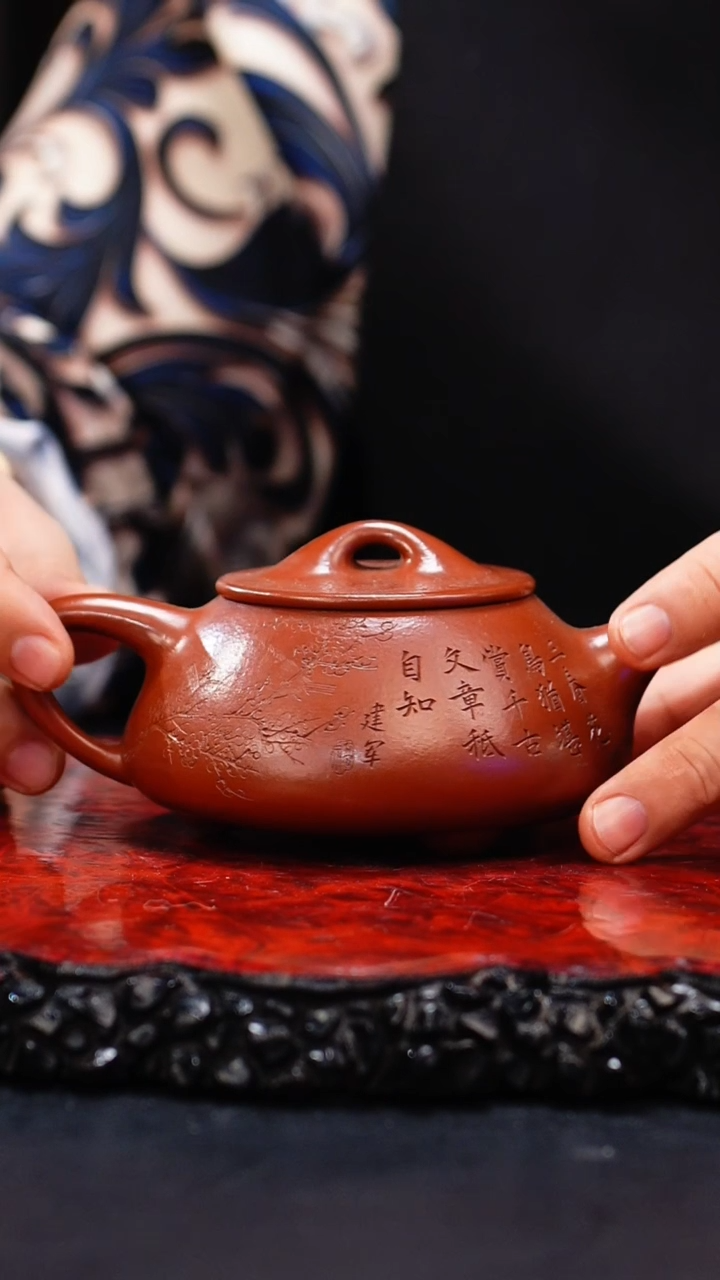 【闪购商品】紫砂茶壶70 景舟石瓢刻喜鹊！,HH,孟臣朱泥,