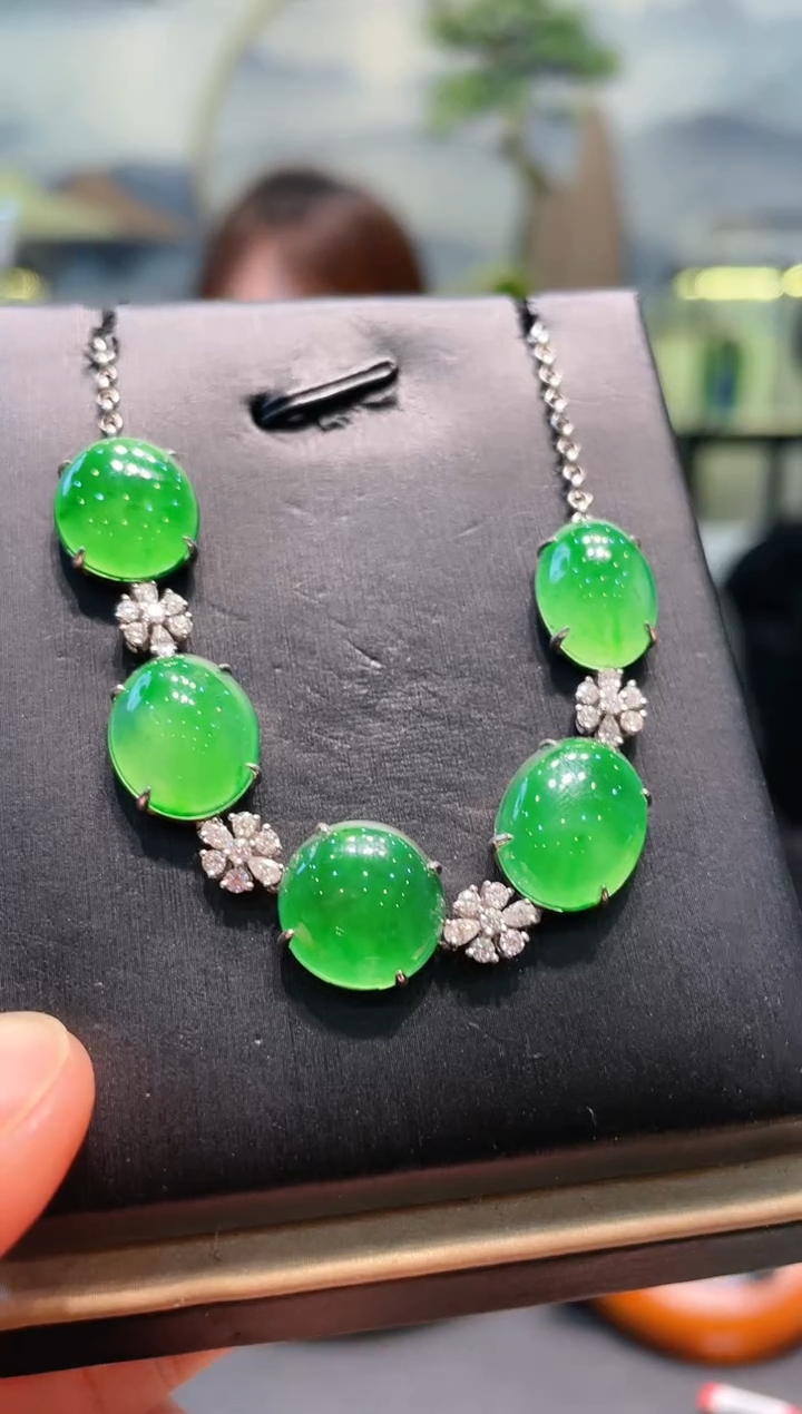 【闪购商品】翡翠颈饰18K金镶嵌A110天然A货翡翠