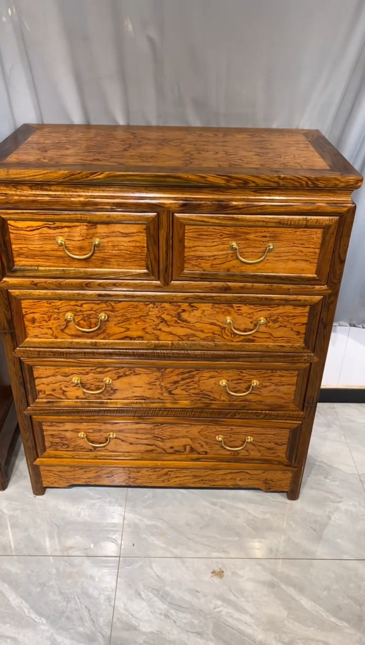 花梨木类赵*宝五斗柜