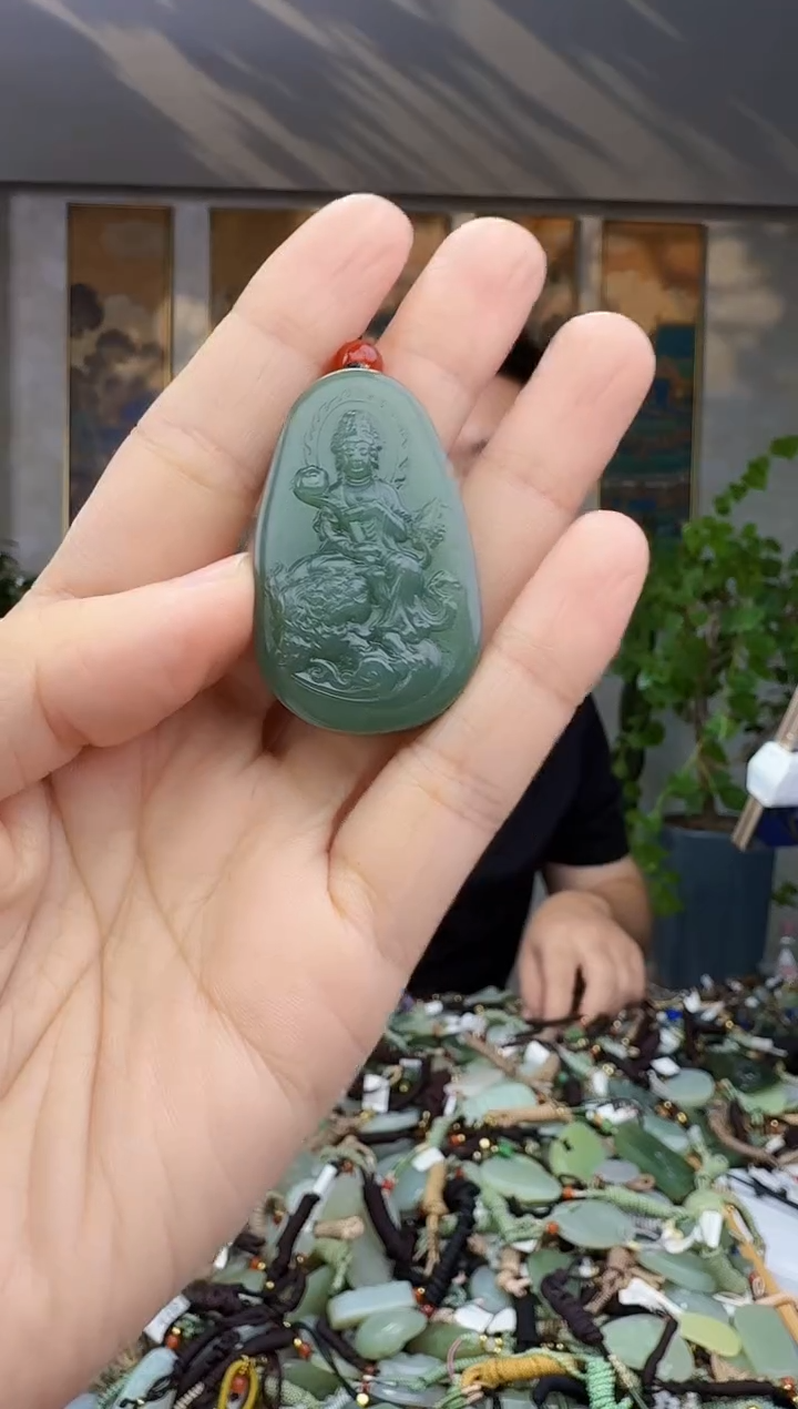 未镶嵌和田玉挂件拍一发一