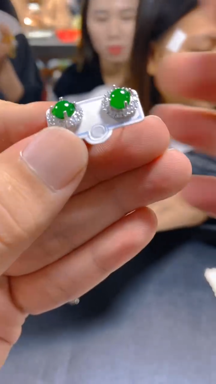 【闪购商品】翡翠耳饰未镶嵌1018423508多样性发一