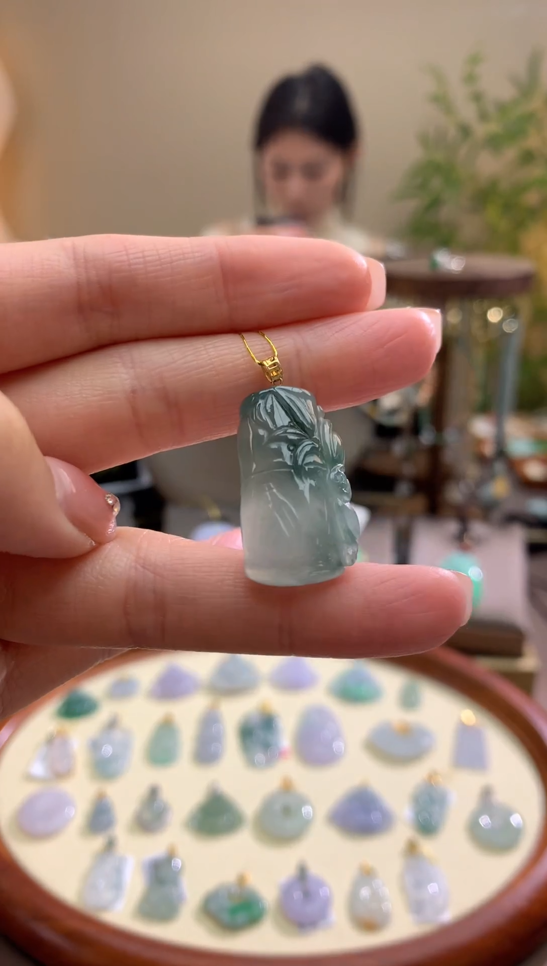 【闪购商品】翡翠颈饰18K金镶嵌竹节