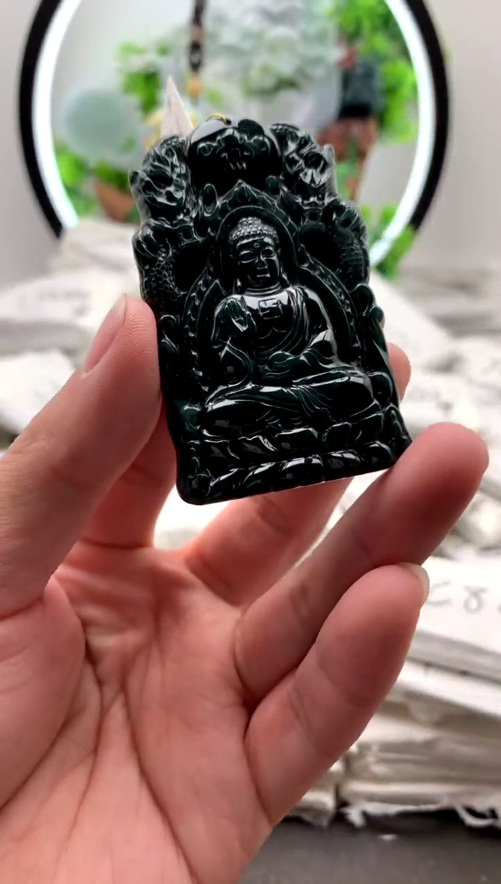 【闪购商品】翡翠颈饰未镶嵌阿弥陀佛