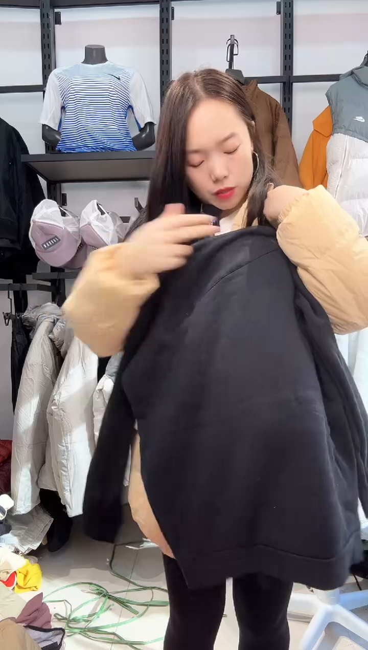 2500编码  瑕疵直播间过款为准 尺码