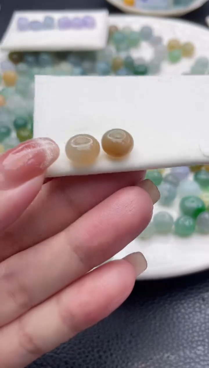 【闪购商品】定制翡翠未镶嵌珠子