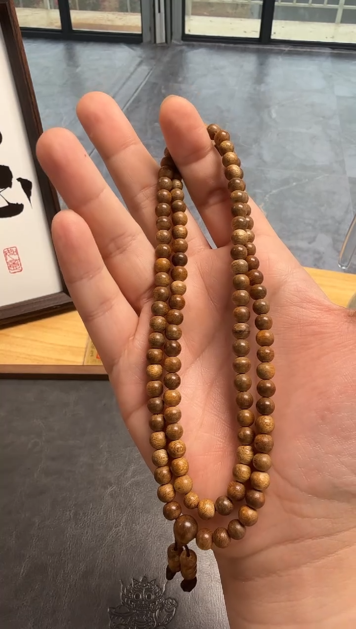 【闪购商品】沉香吊坠天然野加里曼丹红土0.6多圈9g+