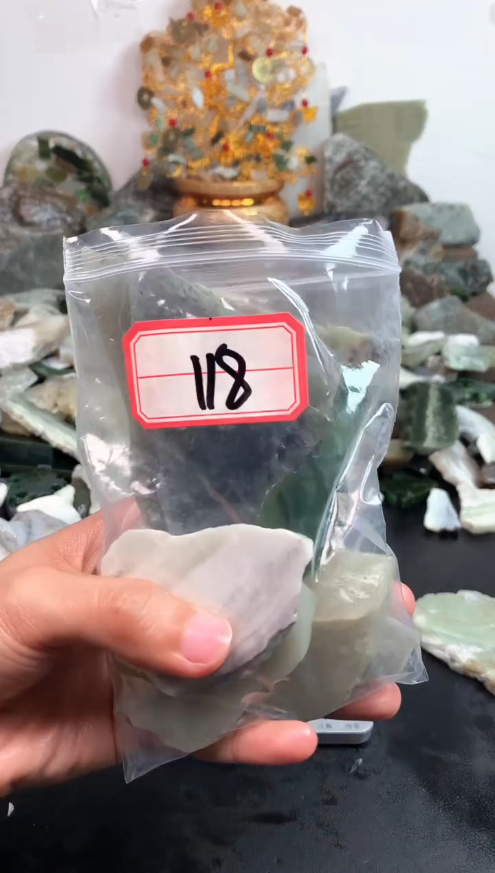 未镶嵌和田玉摆件118