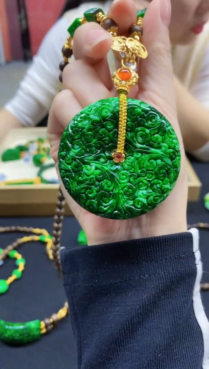颈饰未镶嵌翡翠翡翠吊坠