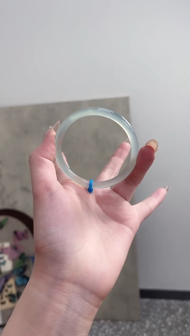 【闪购商品】玛瑙/玉髓手镯未镶嵌57-58圈需要包容