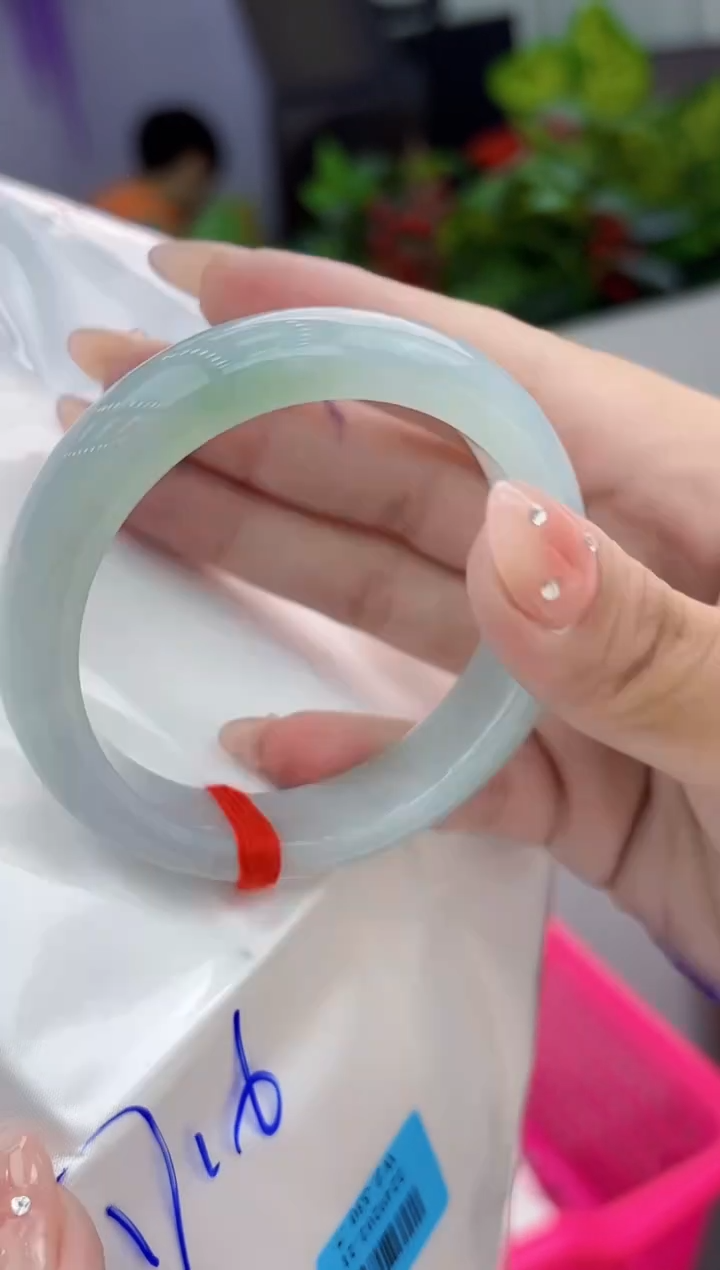 【闪购商品】翡翠手镯未镶嵌翡翠手镯