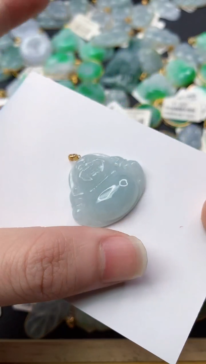 【闪购商品】翡翠颈饰18K金镶嵌90.........