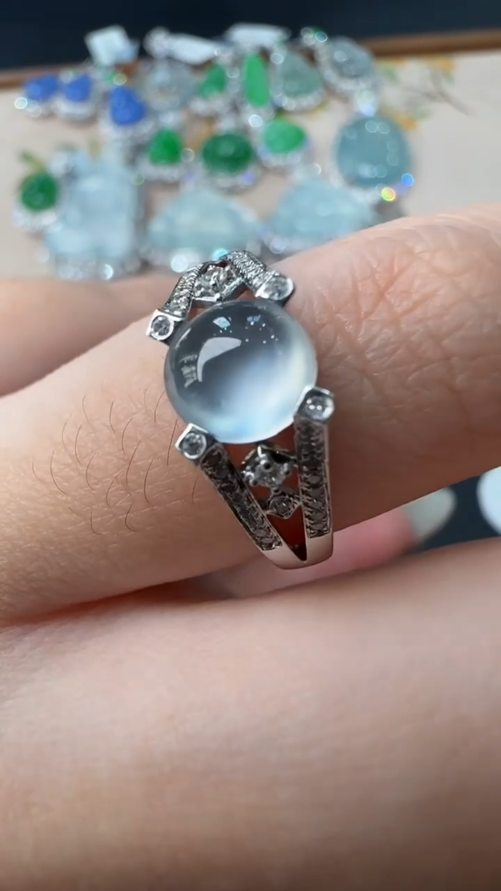 【闪购商品】翡翠戒指18K金镶嵌戒指18