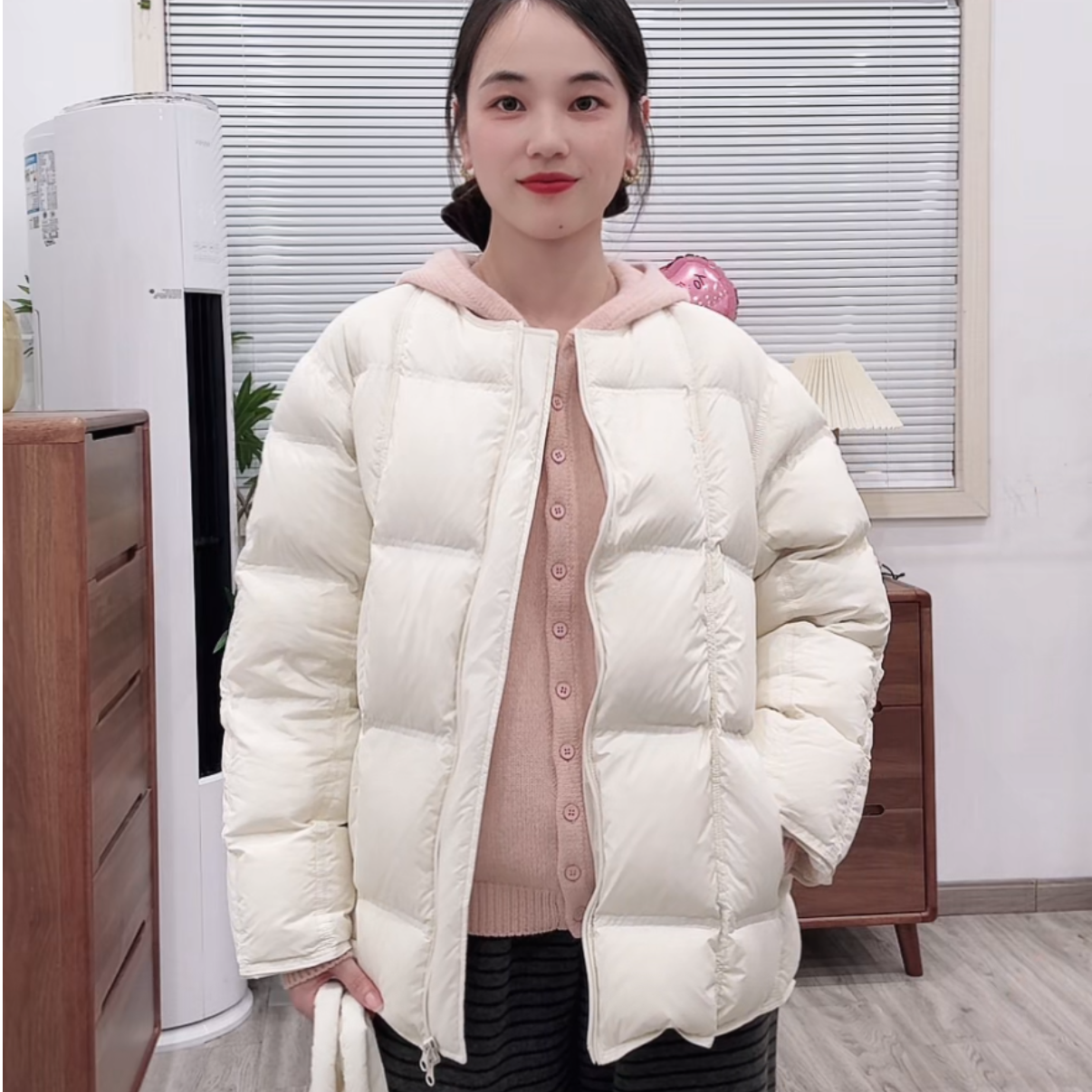 【原 歌】包包鹅 冬季新款90新国标白鹅绒羽绒服YG1005