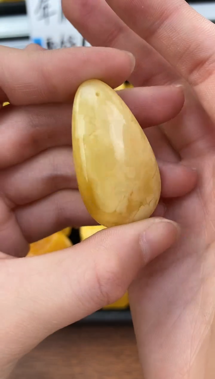 裸石琥珀未镶嵌天然琥珀蜜蜡