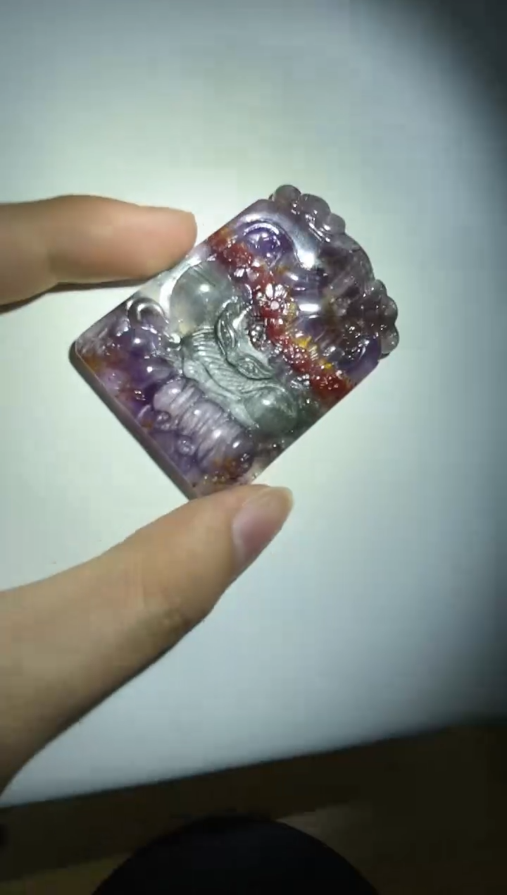 【闪购商品】水晶吊坠(不含链)未镶嵌极光23雕刻件 多样性发一