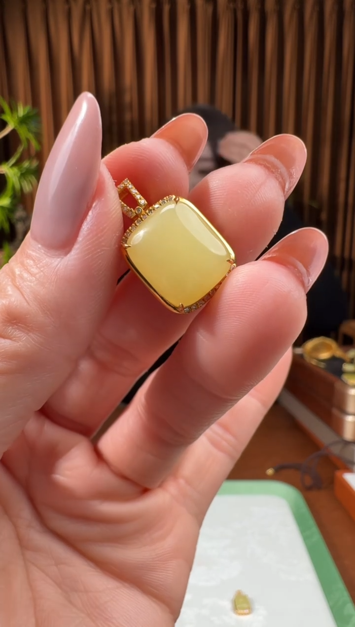 颈饰18K金镶嵌和田玉72冰冰12.30多样性发货拍一发一