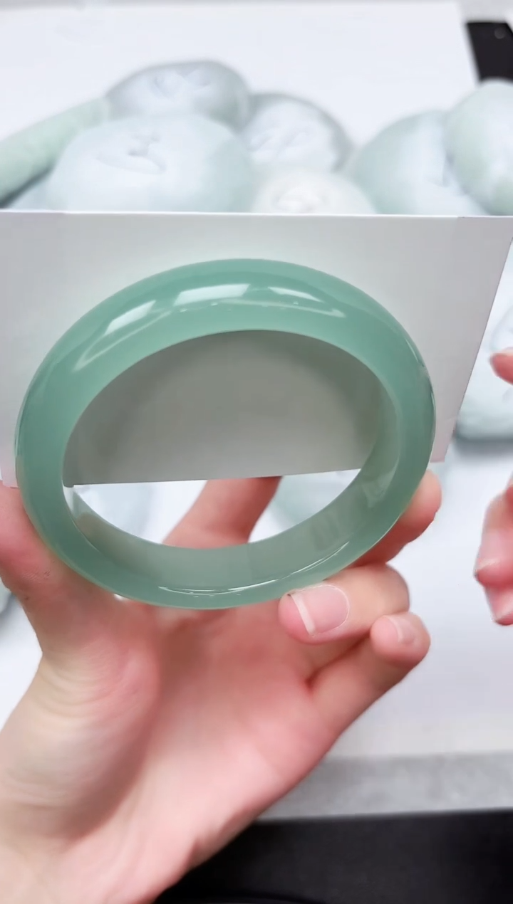 石英质玉手镯未镶嵌77-60.2