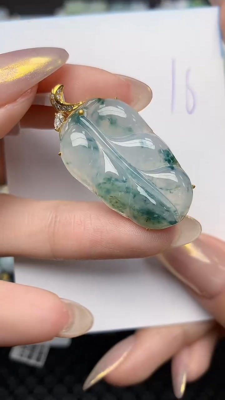 【闪购商品】翡翠颈饰18K金镶嵌 天然翡翠A货，