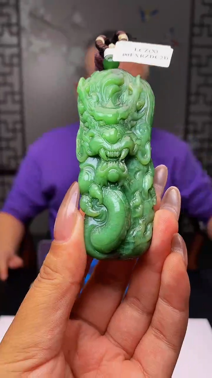 【闪购商品】定制和田玉拍一发一