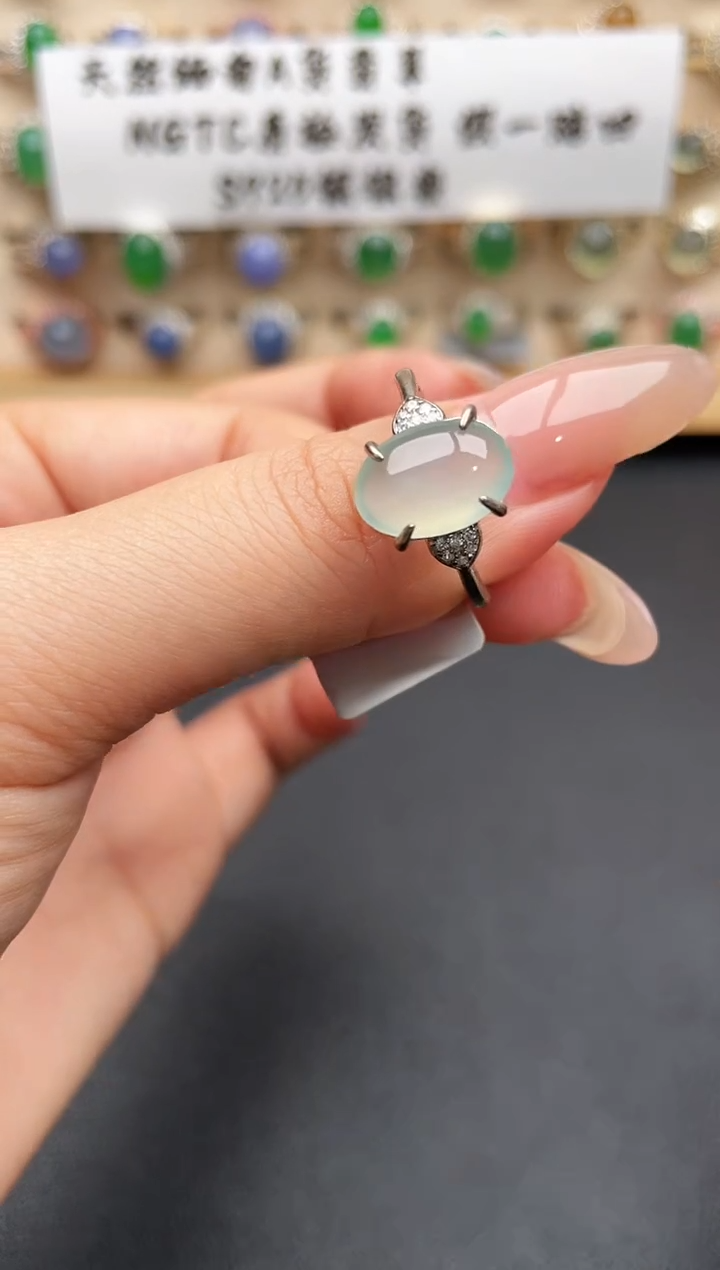 银S925镶嵌戒指翡翠l****方一物一证一礼盒